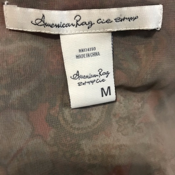 Dress - Picture 3 of 4